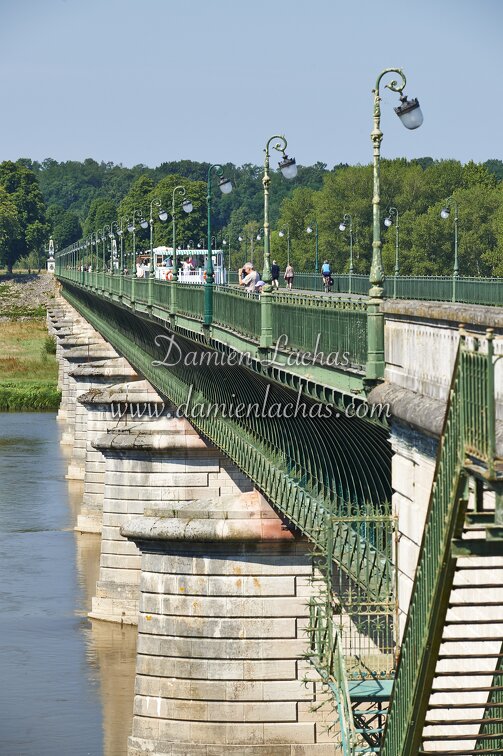 dt_bourgogne_centre_juillet2014_briare_pont_canal_047.jpg