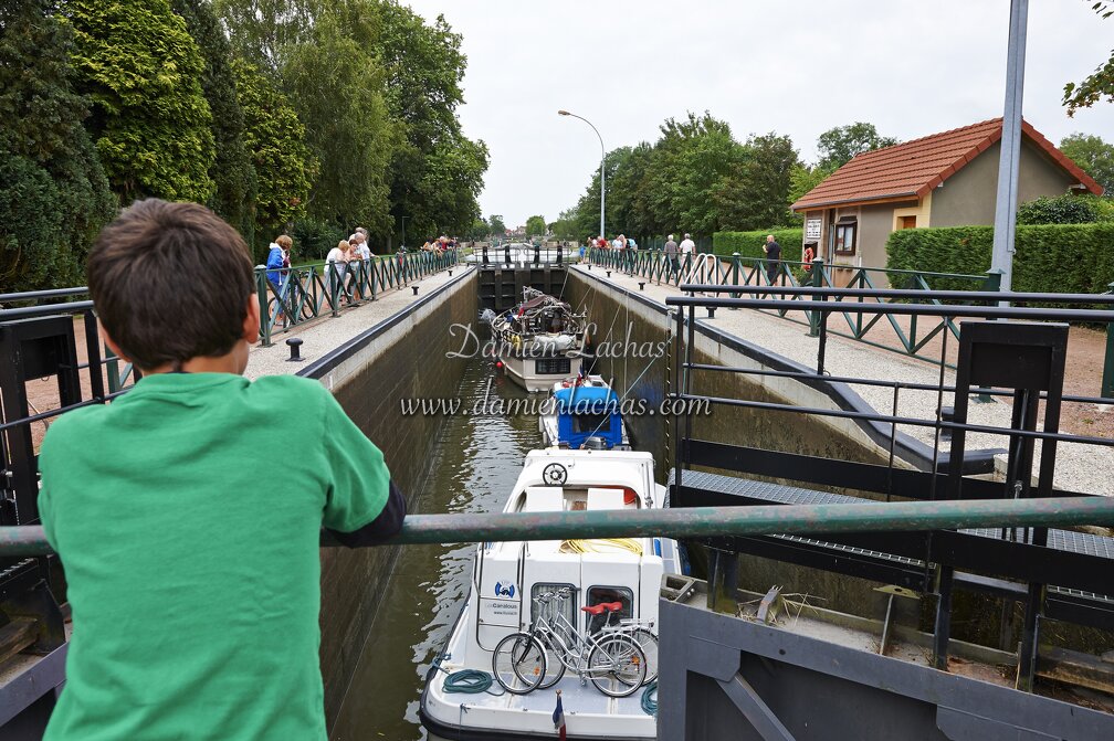dt_bourgogne_centre_juillet2014_digoin_pont_canal_019.jpg