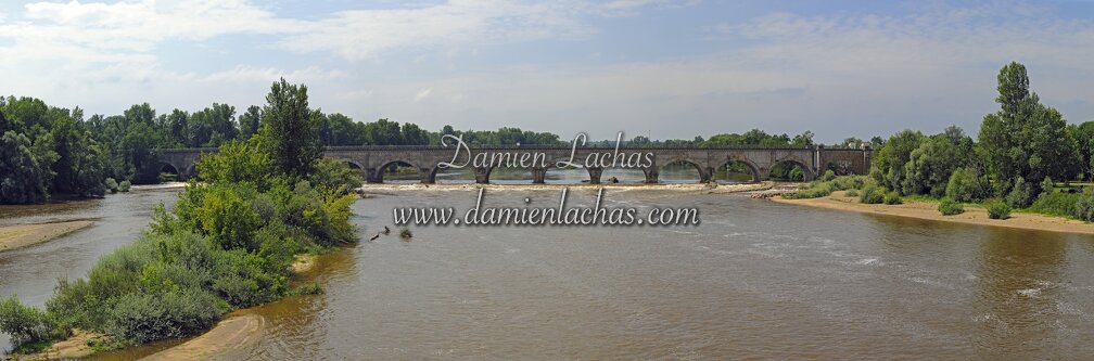 dt_bourgogne_centre_juillet2014_guetin_pont_canal_046.jpg
