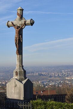 pays voironnais patrimoine religieux coublevie croix massot 001