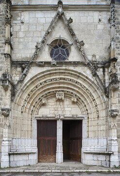 pays voironnais patrimoine religieux st-geoire-valdaine eglise details 001